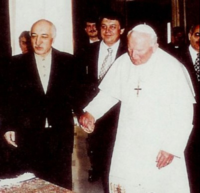 Fethullah Gulen with Paulus II